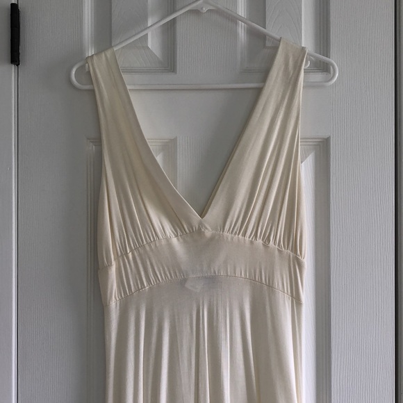 Soft Cream Summer Sundress - Picture 3 of 9